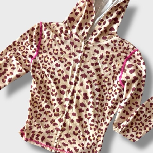 Leopard Print Two-Piece Set - M - Picture 3 of 14